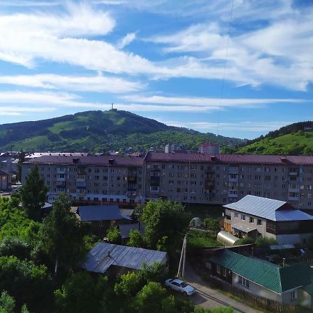 Дом Кочиевских Gorno-Altaysk Exterior photo