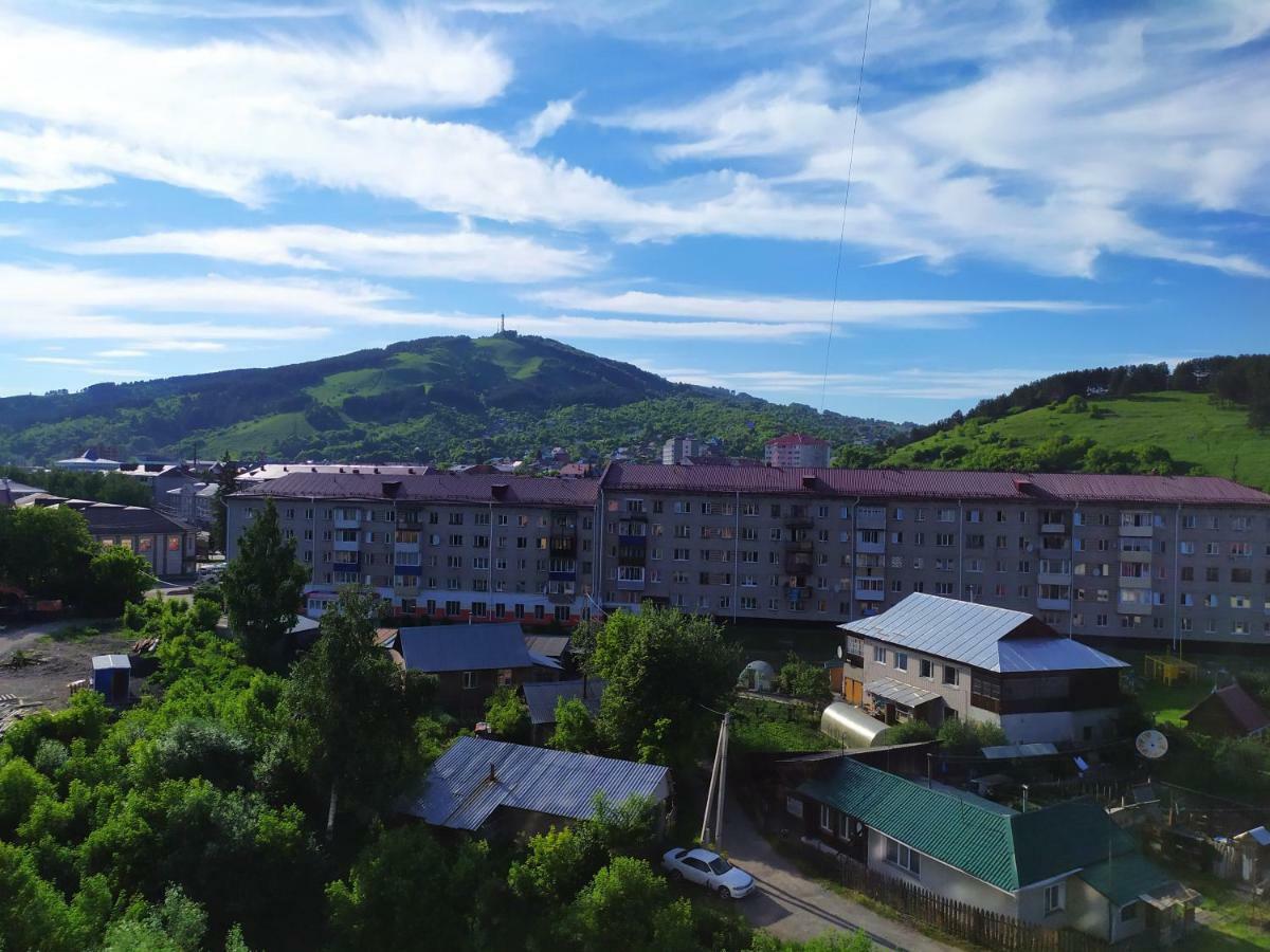 Дом Кочиевских Gorno-Altaysk Exterior photo